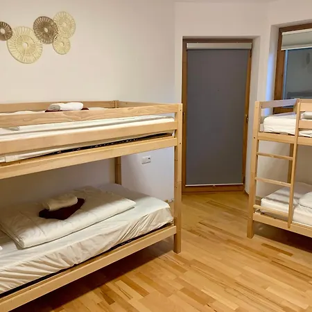 Apartment Haus Auner 1 *