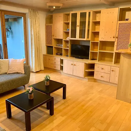 Haus Auner 1 *